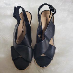 American Eagle Wedge Sandel Size 8